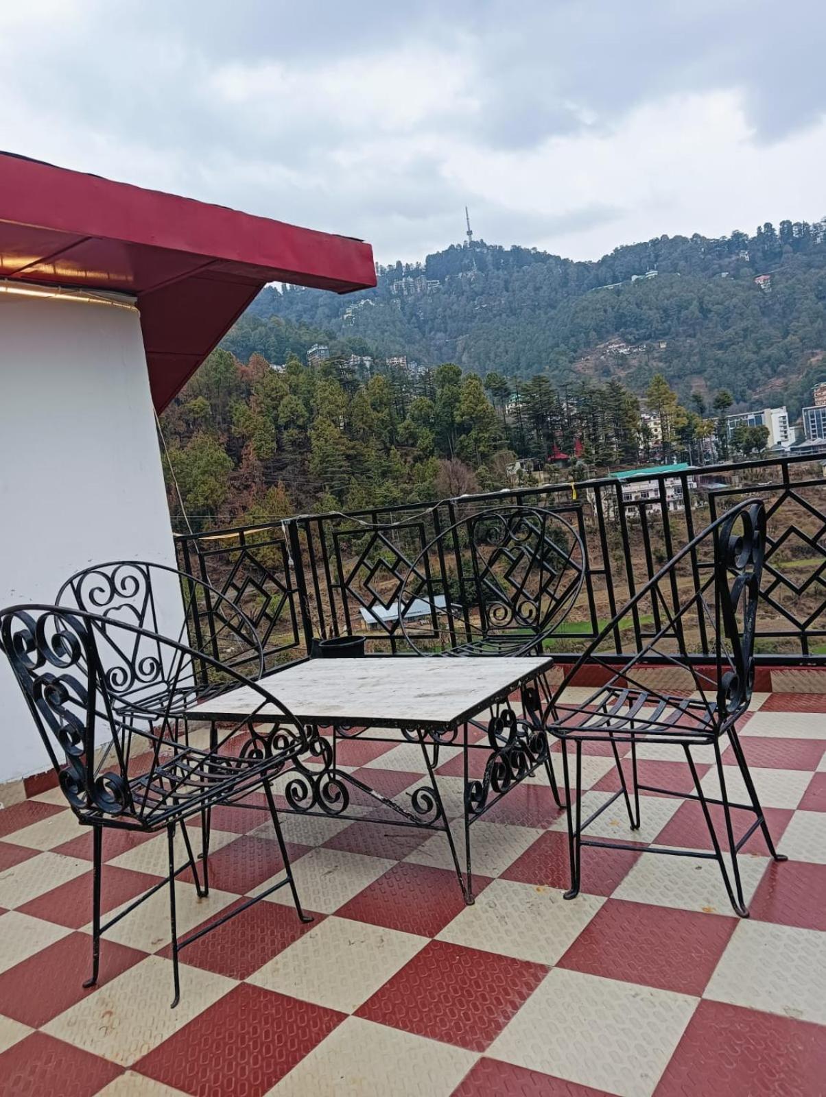 B&B Aston Shimla Hill'S Экстерьер фото